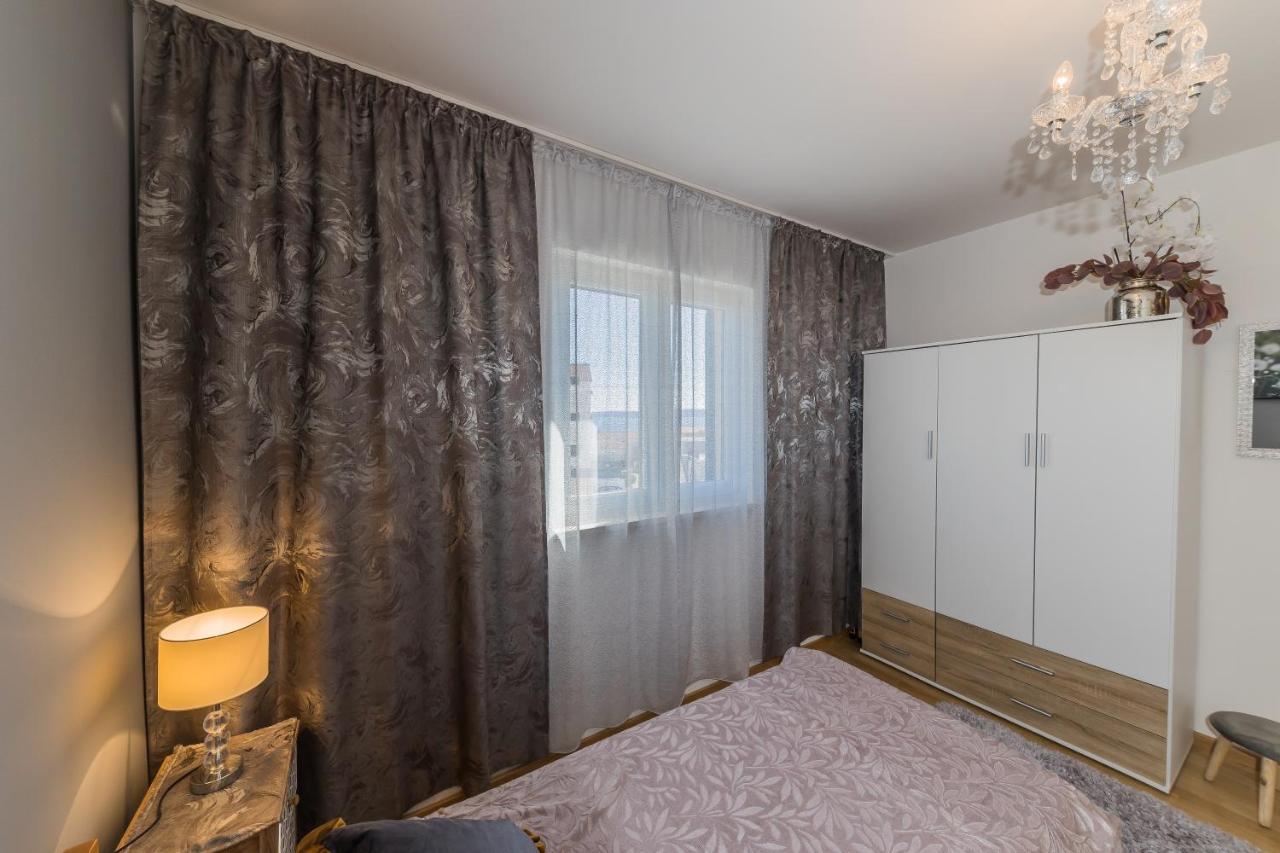 Ivana Apartment Trogir Eksteriør billede
